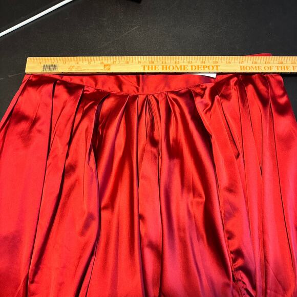 Making The Cut Red Satin High Low Midi Skirt Womens 2X NWT Plus Size Elegant - Picture 5 of 7